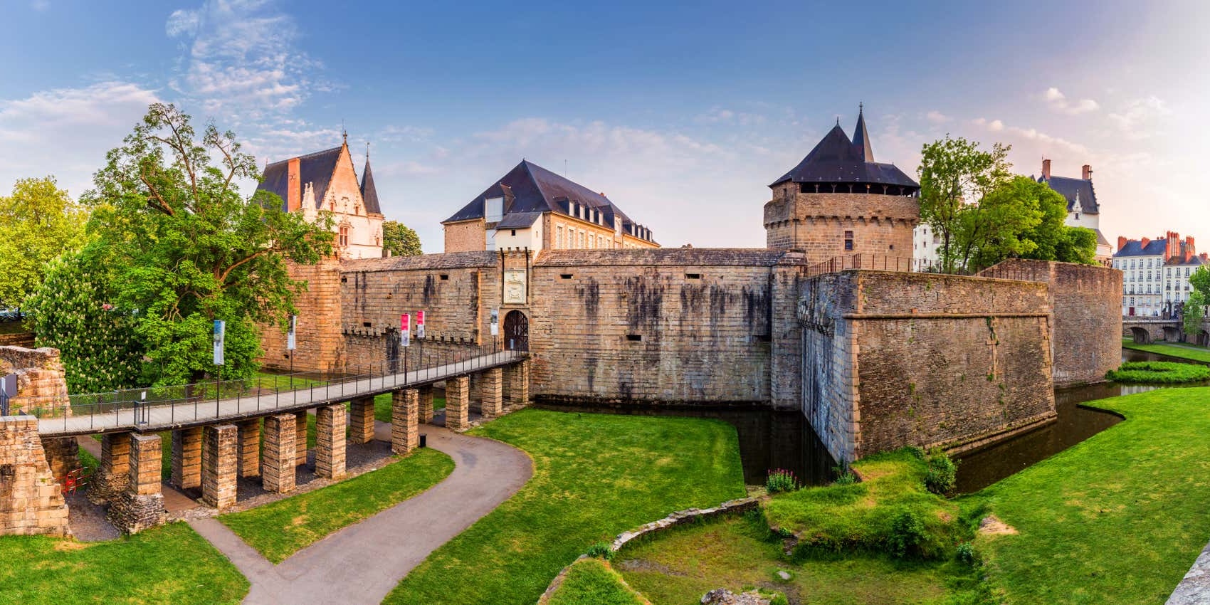 Nantes
